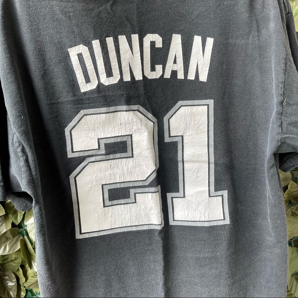 T-shirt - Picture 2 of 2
